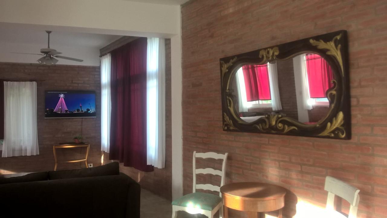 מינה קלאוורו Hosteria Aguas Claras מראה חיצוני תמונה