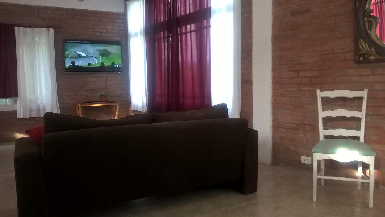 מינה קלאוורו Hosteria Aguas Claras מראה חיצוני תמונה